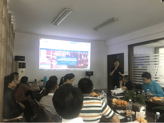 馮會長對江蘇江河機械的網(wǎng)絡(luò)進(jìn)行扒皮