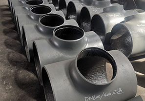 碳化鉻堆焊雙金屬?gòu)?fù)合鋼管的制造工藝有哪些特點(diǎn)？