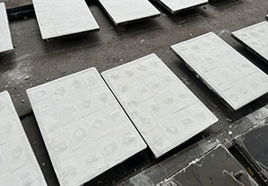 輸送機耐磨陶瓷襯板：耐磨性能究竟有多強？