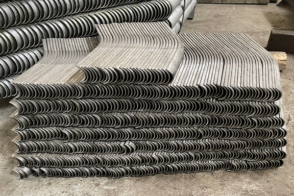 過熱器不銹鋼防磨瓦