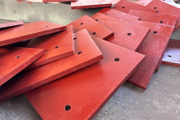 鑄造雙金屬復(fù)合耐磨襯板廠家